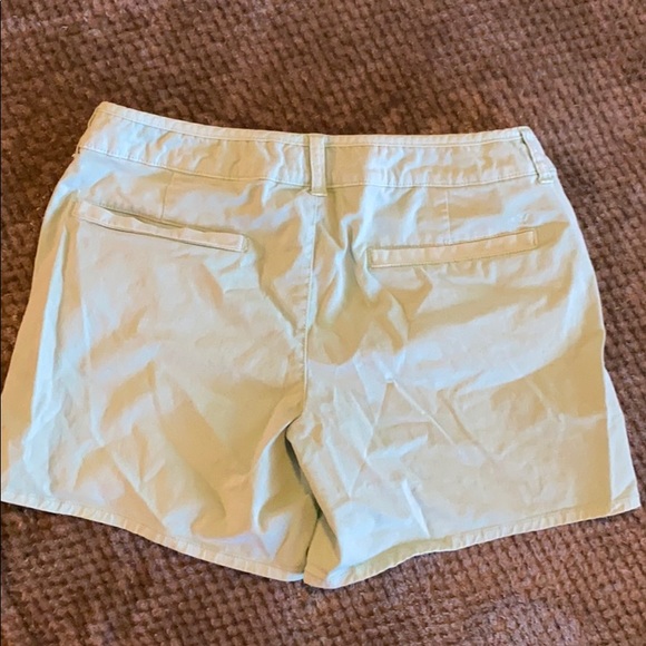 American Eagle Outfitters Mint Green shorts - Picture 2 of 6